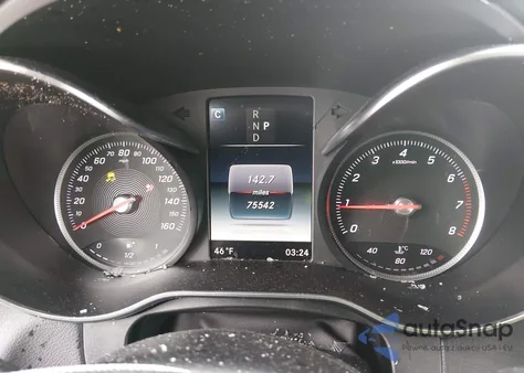 2017 Mercedes-Benz Glc 300 4Matic z USA, uszkodzony, nr VIN WDC0G4KB3HV003503